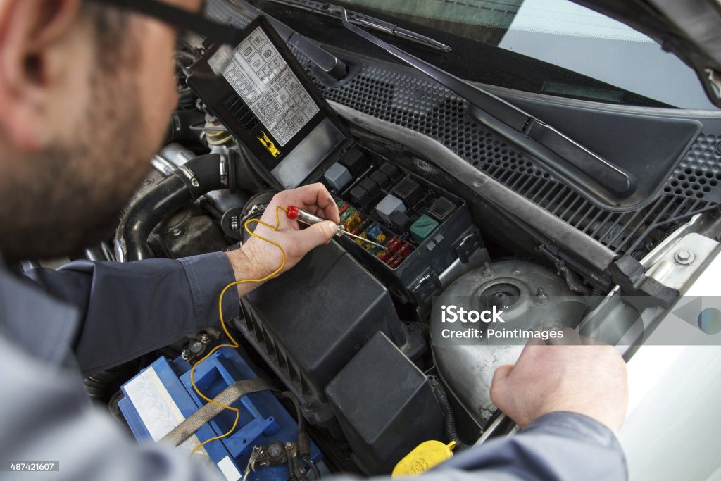 Componentes eléctricos del automóvil: Guía completa